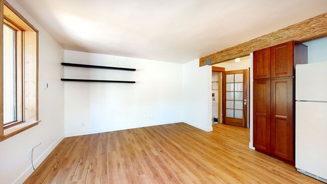 Building Photo - Beautiful Berkeley Unit!