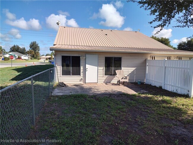 Building Photo - 216 Duane Palmer Blvd