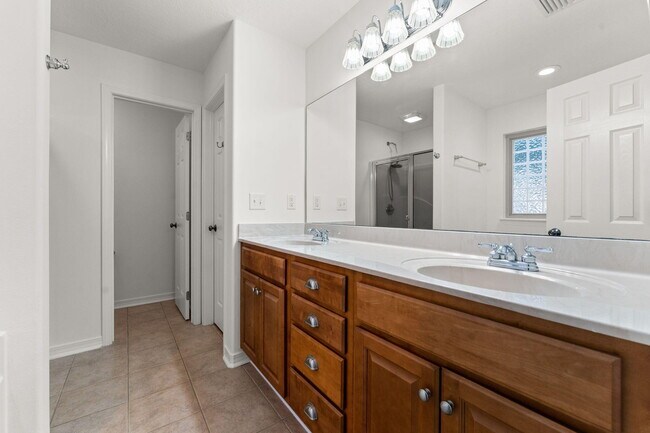 Building Photo - 71 Eventide Ln