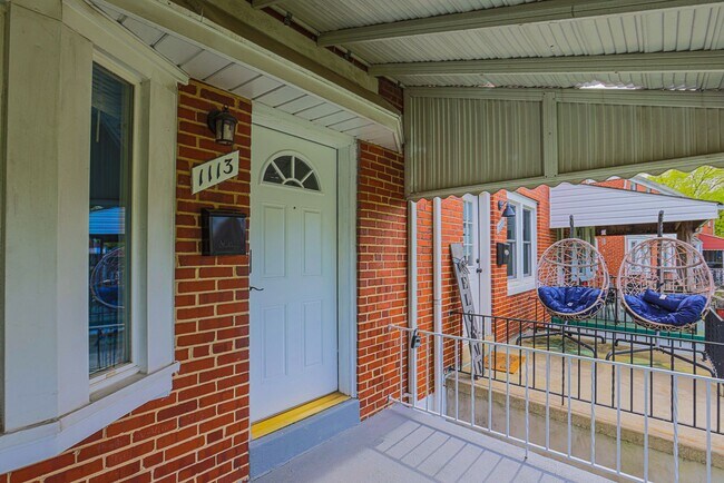 Building Photo - 1113 N Marlyn Ave