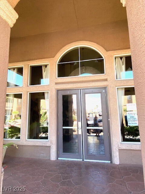 Building Photo - 8101 W Flamingo Rd