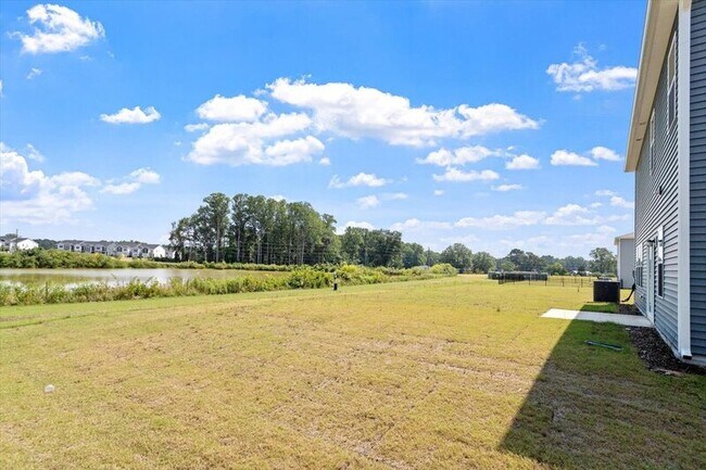 Building Photo - 147 White Birch Ln