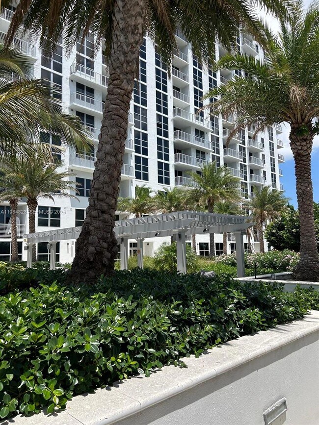 Building Photo - 1776 Polk St