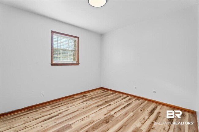 Building Photo - 101 Stover Dr