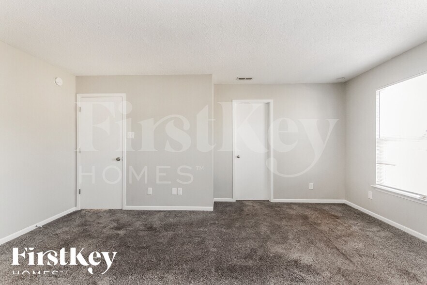 Building Photo - 2006 Orchid Bloom Ln