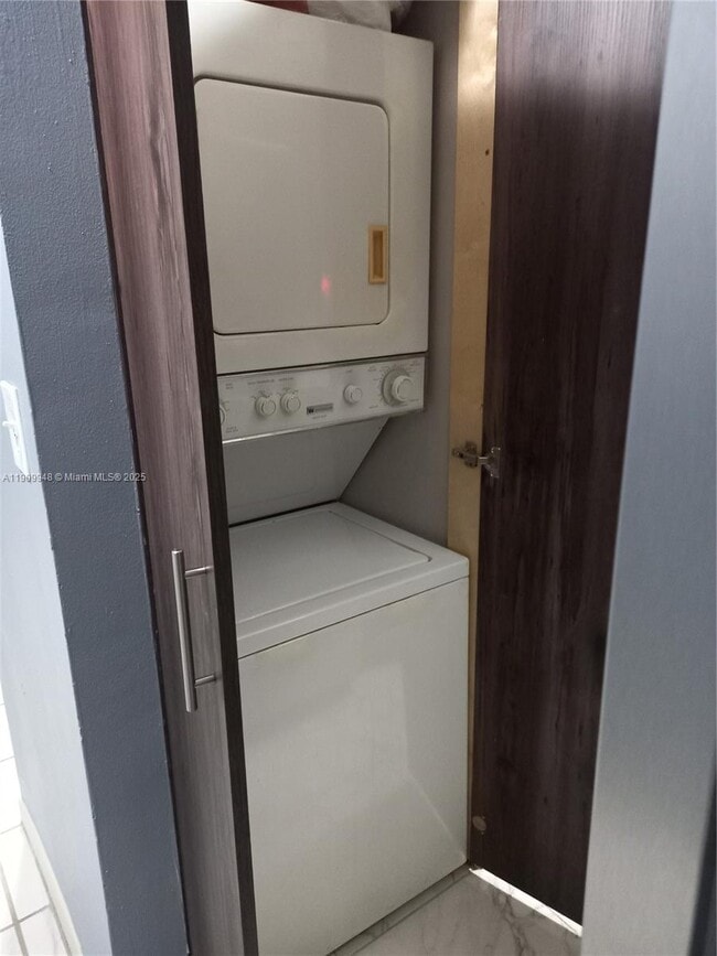 Building Photo - 11781 SW 18th St