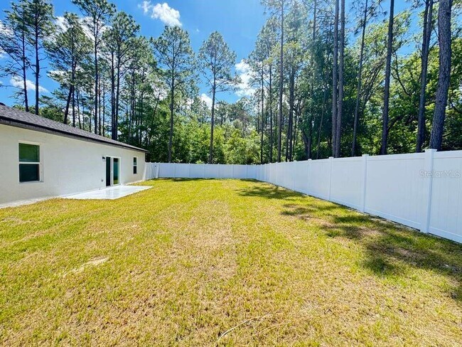 Building Photo - 8151 SW 135th Loop