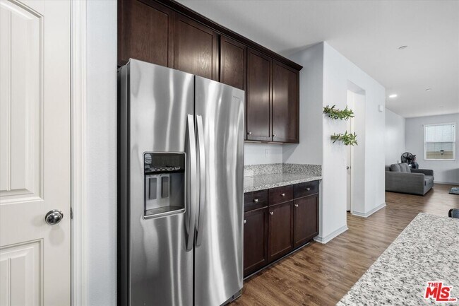 Building Photo - 24944 El Braso Dr