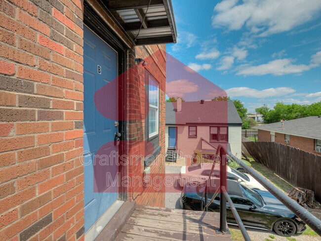 Building Photo - 704 NW 92nd St