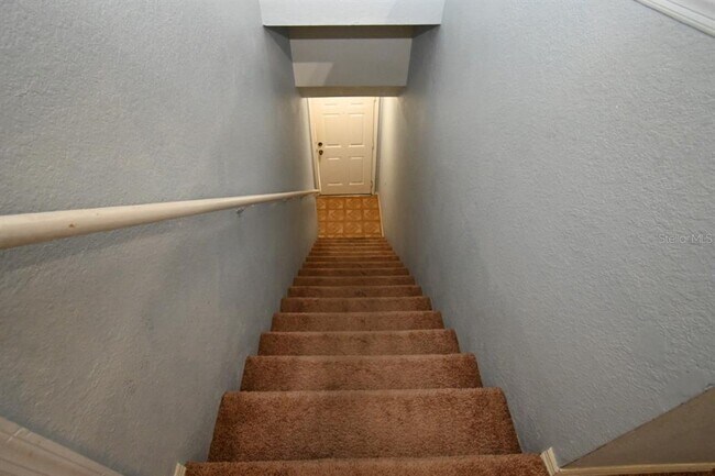 Building Photo - 36113 Deer Creek Dr