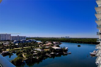 Building Photo - 300 Sunny Isles Blvd