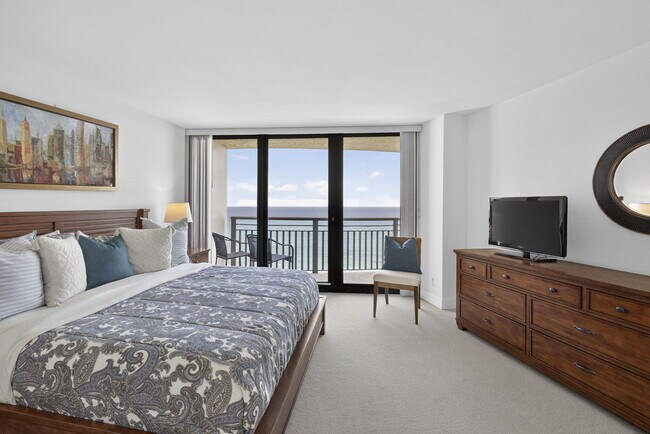 Building Photo - 3000 N Ocean Dr