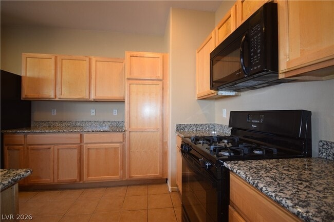 Building Photo - 4036 Joyous St
