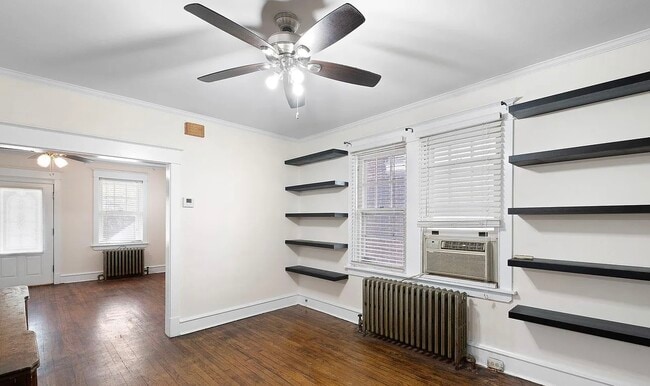 Building Photo - 104 W 35th St