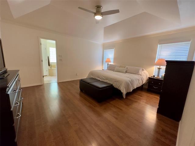 Building Photo - 2128 Aspenwood Dr N