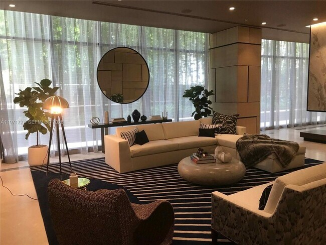 Building Photo - 45 SW 9th St