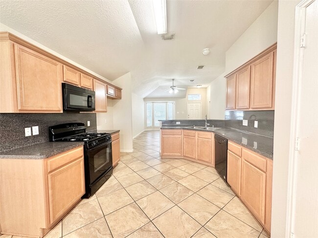 Building Photo - 11023 KNOBBLEY Oak Ct