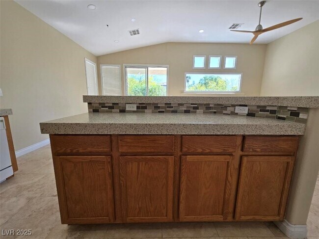 Building Photo - 3031 Panorama Ridge Dr