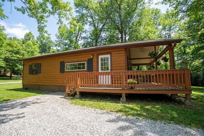 Building Photo - 343 Knob Hl Cir