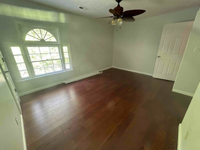 Building Photo - 236 Coopers Pond Dr