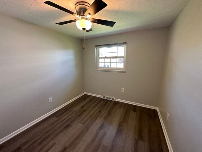 Building Photo - 31624 N Marginal Dr