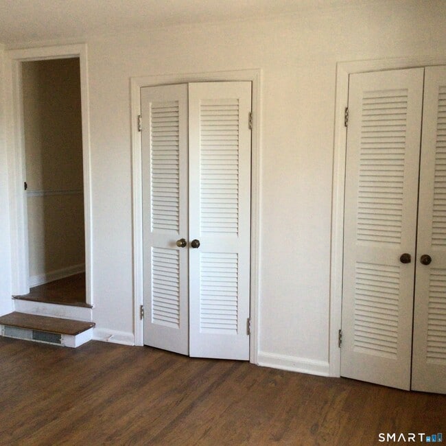 Building Photo - 15 Bon Air Ave