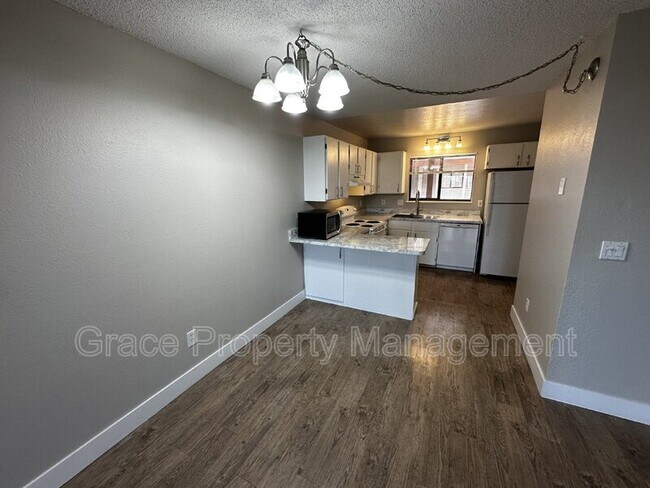 Building Photo - 2740 W 86th Ave