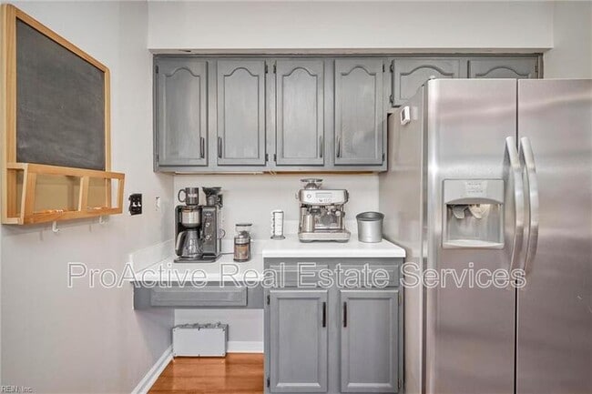 Building Photo - 1220 Woods Edge Cir