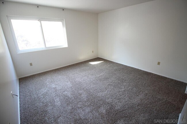 Building Photo - 6780 Friars Rd