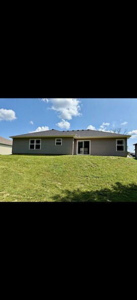 Building Photo - 135 Bald Cypress Ct