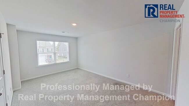 Building Photo - 3110 Lobelia Ln