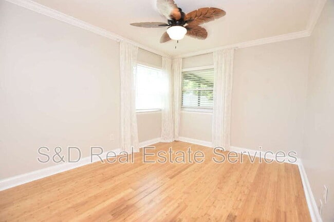 Building Photo - 8212 Riverboat Dr