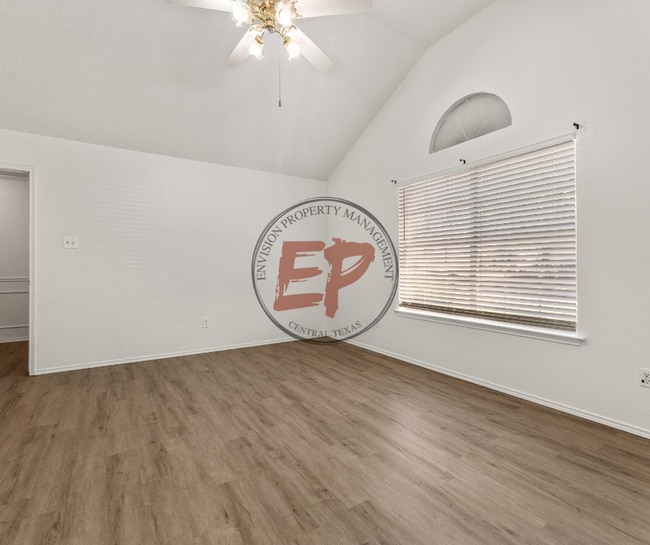 Building Photo - 1727 Ramada Dr