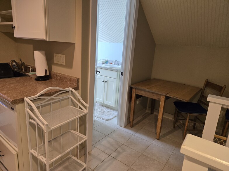 Kitchen nook - 8147 County Road 203