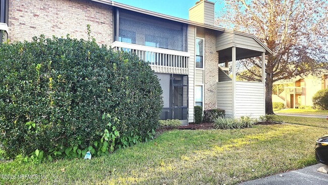 Building Photo - 10200 Belle Rive Blvd