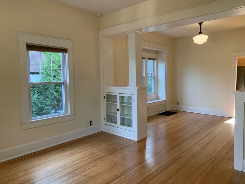 Building Photo - 430 S Henderson St