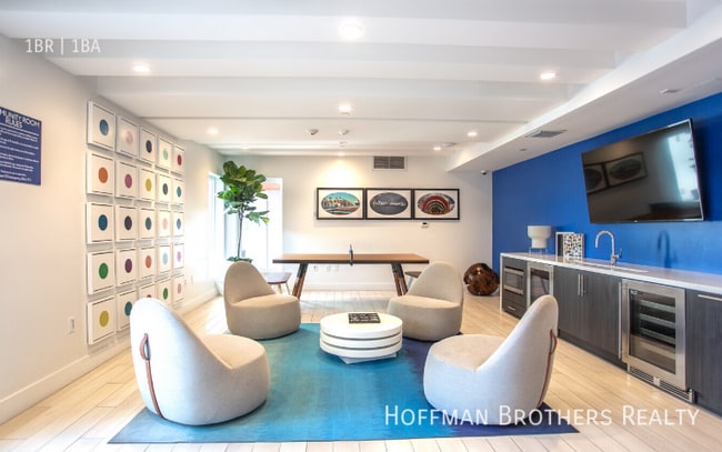 Almost christmas prop shoppe north hollywood ca 91601