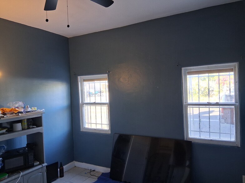 Building Photo - 4189 35th St