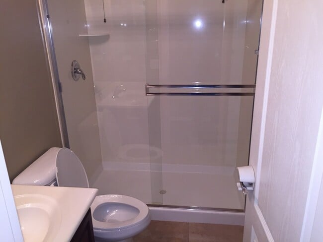 Building Photo - This is a great home located in Seville