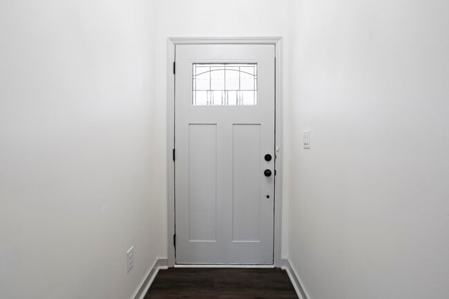 Building Photo - 4593 Windsor Spring Rd