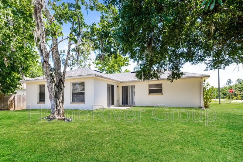 Building Photo - 701 Caracara Ct
