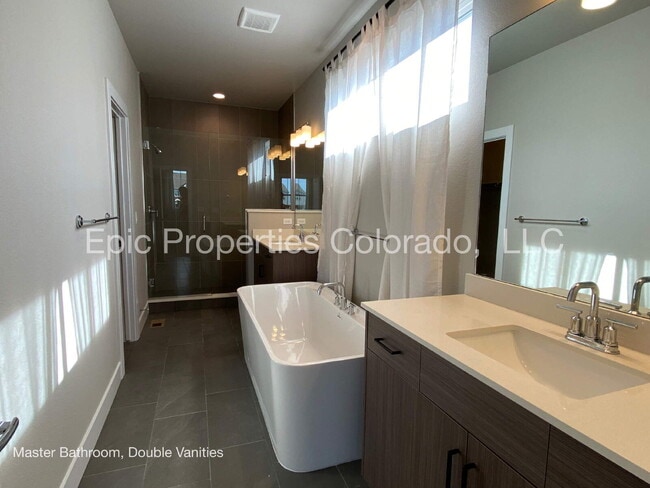 Building Photo - Low Maintenance Meets Luxury + Sustainability with Solar!