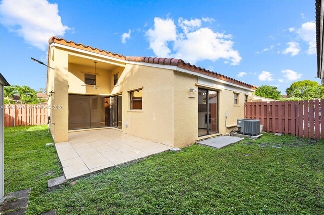 Building Photo - 449 SW 88th Pl