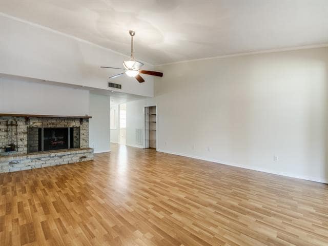 Building Photo - 3116 Falkland Rd
