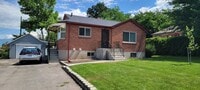 Building Photo - Odell Duplex