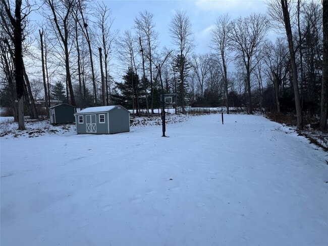 Building Photo - 2444 Rhonda Dr