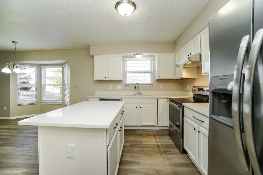 Building Photo - 129 Glengary Dr