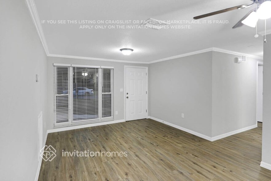 Building Photo - 431 Floridana Dr