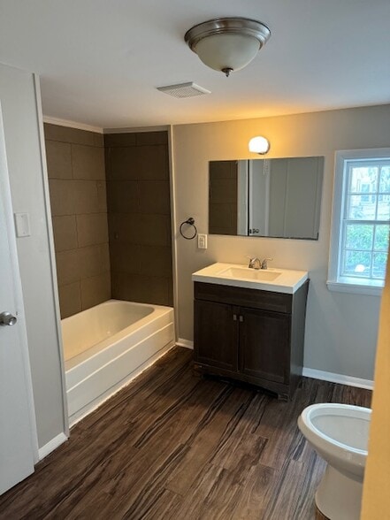 Bathroom - 113 N Darlington St