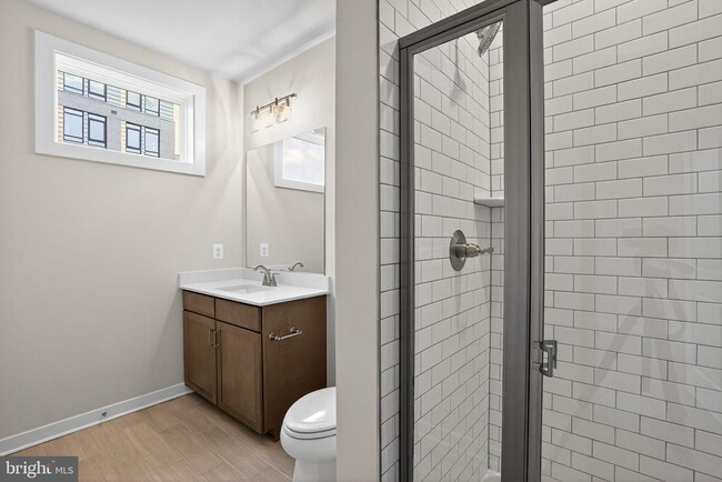 Building Photo - 3612 Farr Ave